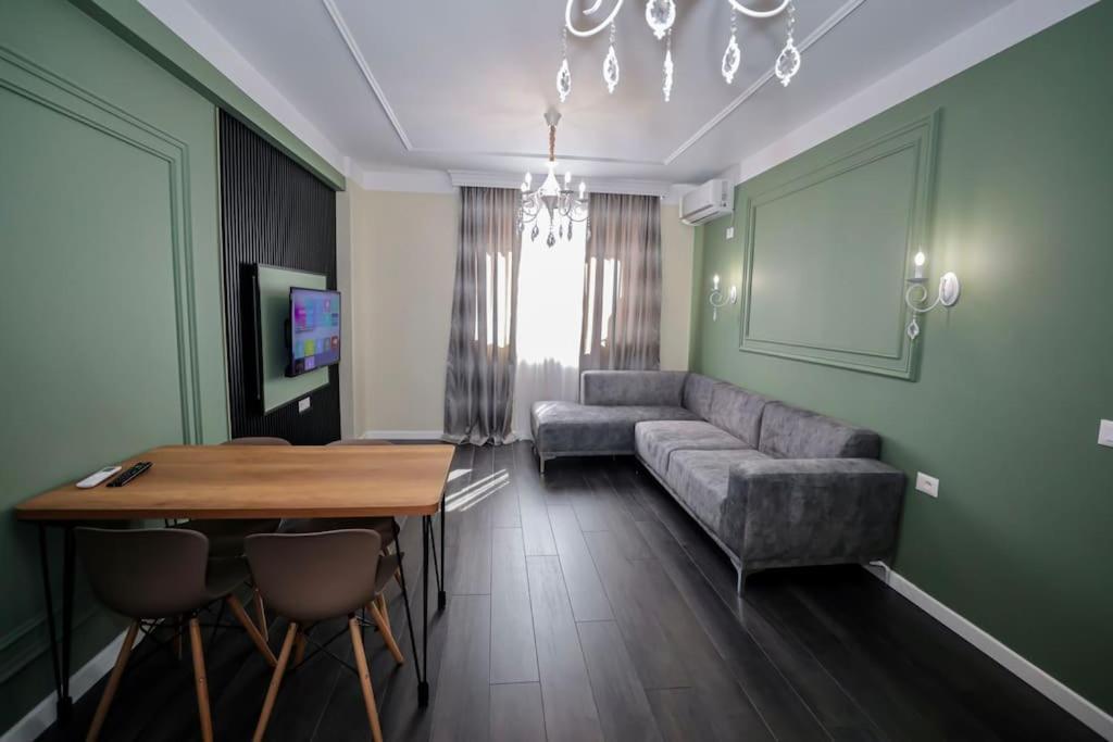 Apartment Miku - Impressive 1 Bedroom Downtown
